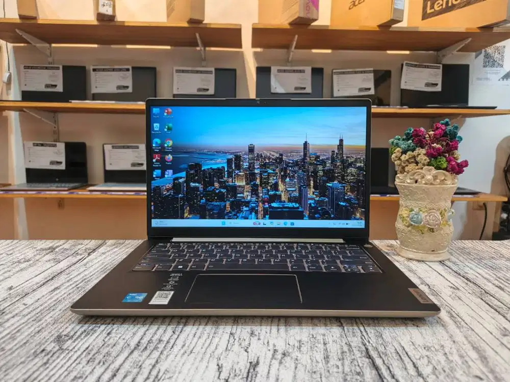 Laptop second LENOVO IDEAPAD 3 – 14ITL6 Intel Core i3-1115G4 Ram 8GB