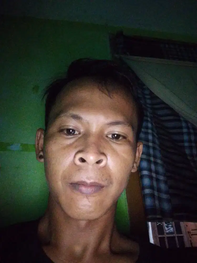 Saya butuh kerjaan