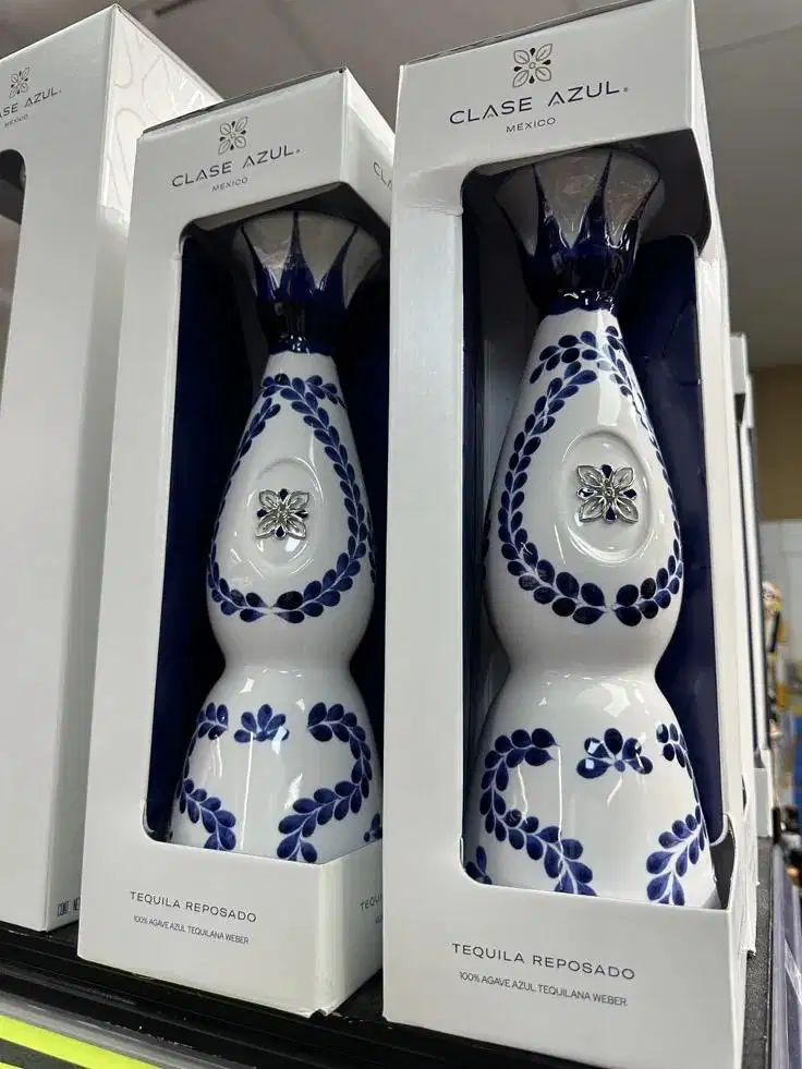 Botol Koleksi Clase Azul Fullset - R Pin bunga