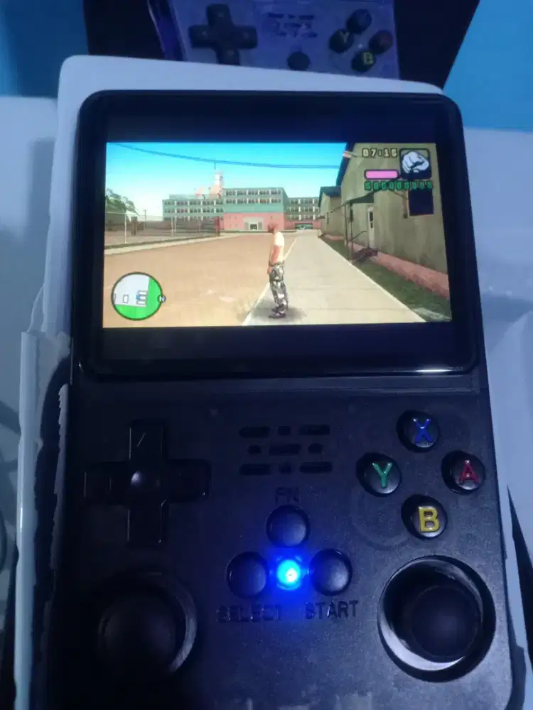 Game console R36s 64GB