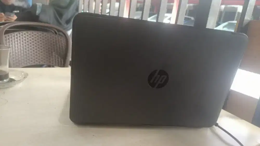 crombook hp ram 4 ssd 128 minus baterai drop aja  unit cas aja