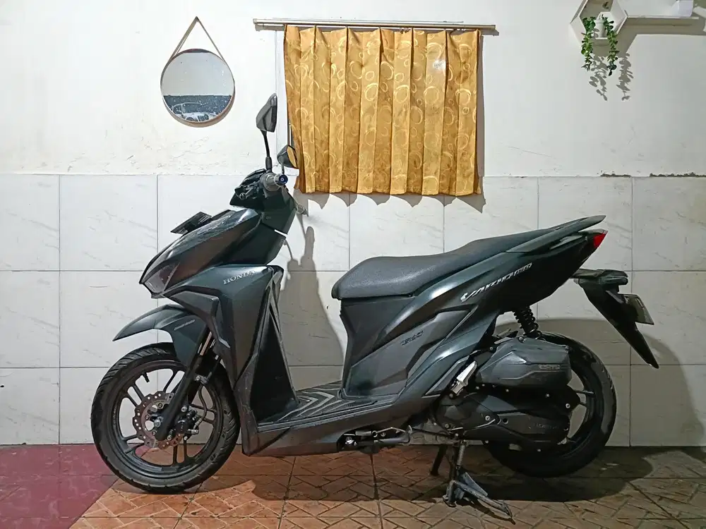 Vario 150 tahun 2018 pajak isi/tt boleh gan cash lebih bagus