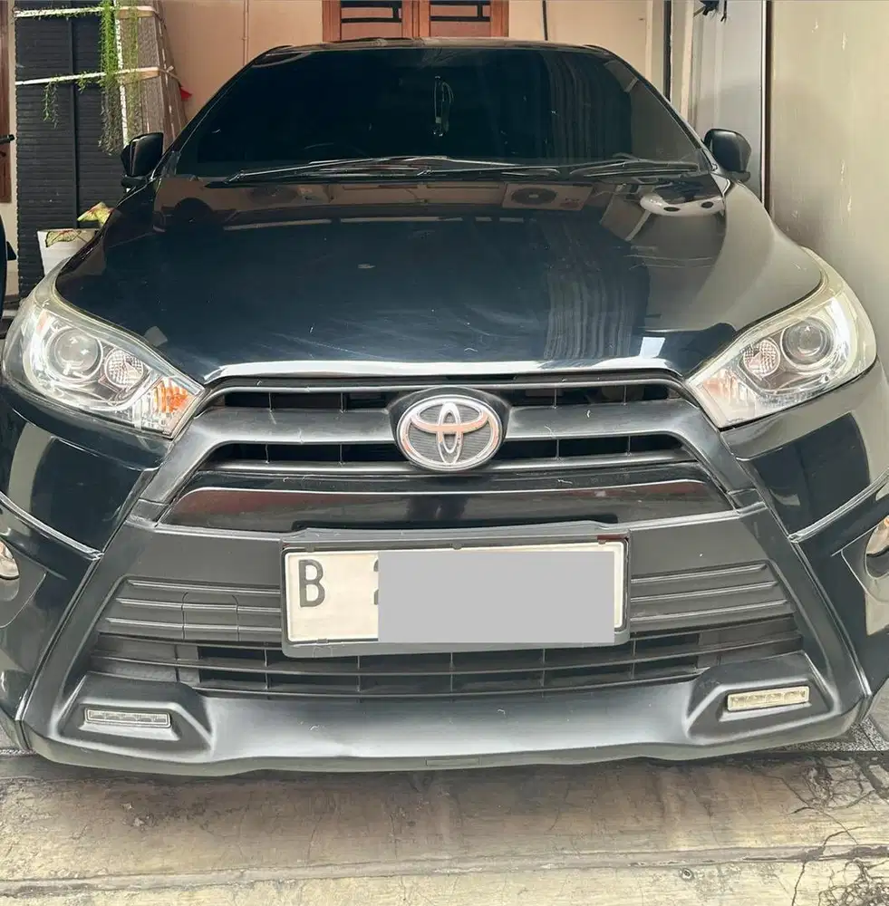 toyota yaris 2015