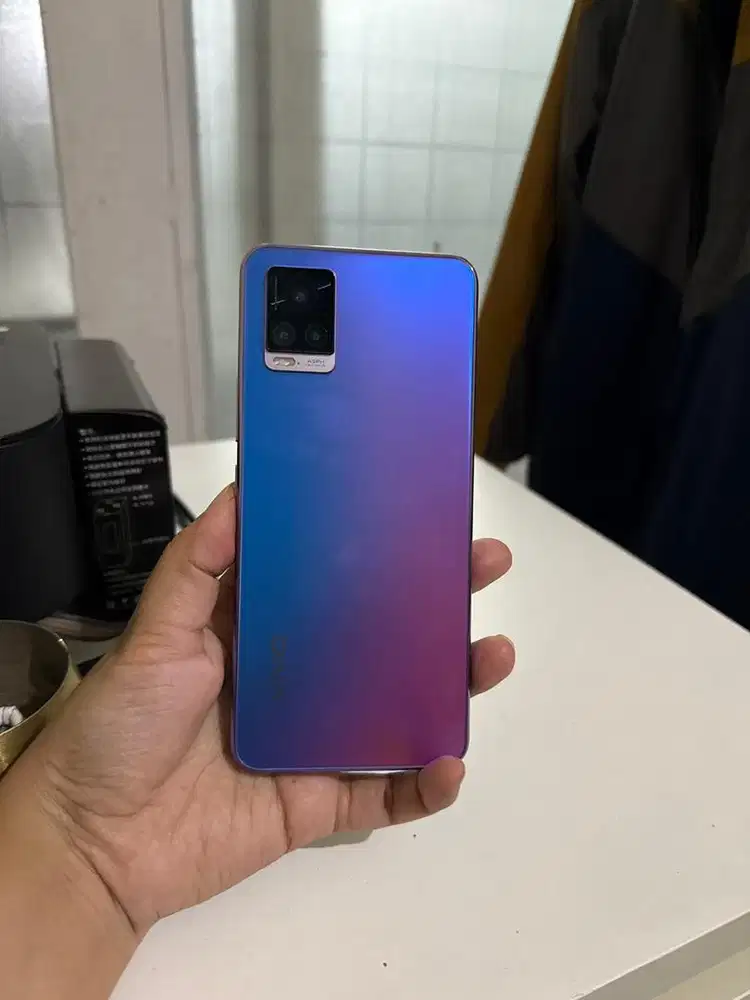 Jual hp vivo V20