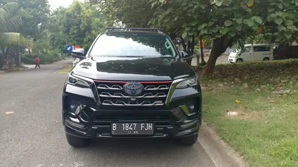 Toyota Fortuner VRZ TRD 2.4 AT 2020