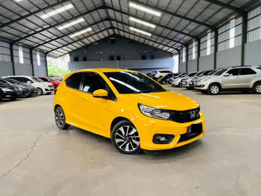 Honda Brio 1.2 RS CVT 2022 / 2023 AT Matic, Super terawat