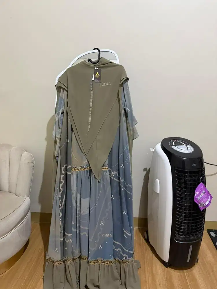 Baju syar'i yunia