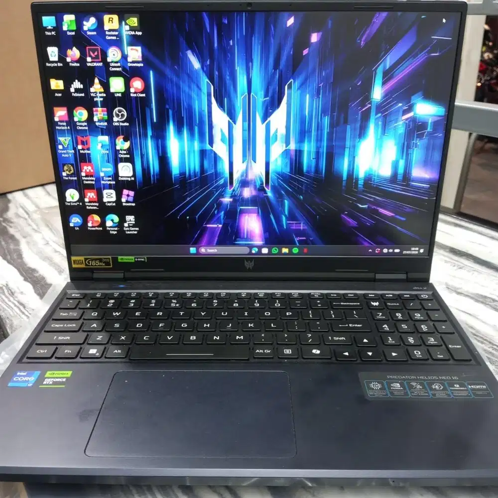Acer Helios neo16 Predator PHN16-72 Core i7 -14700Hx Like new