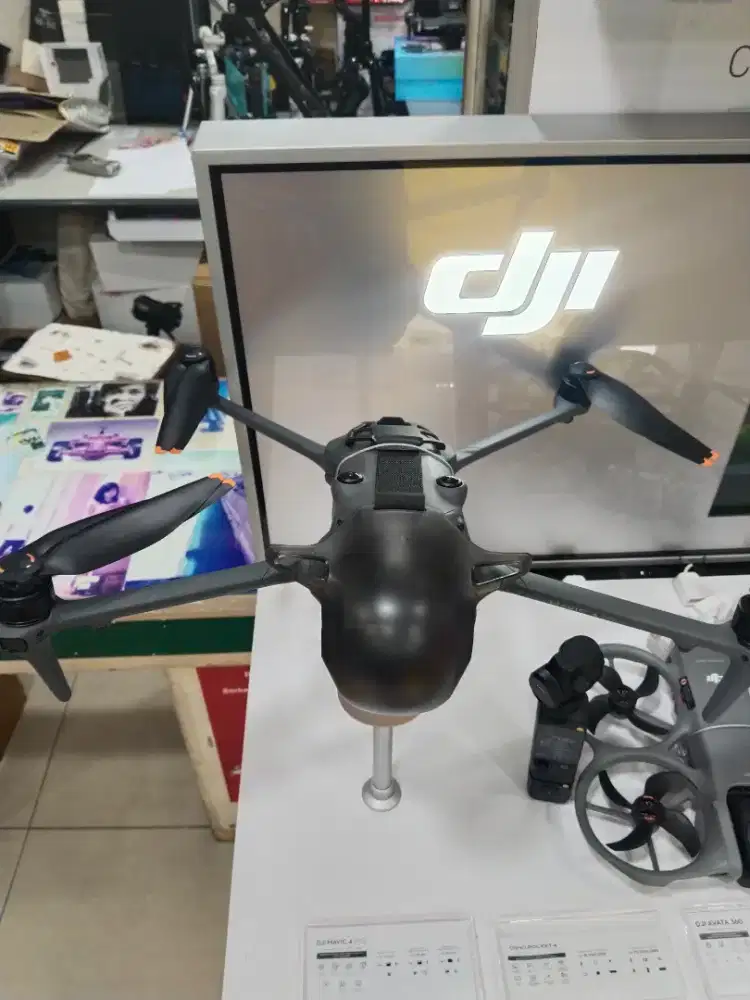 DJI MAVIC 4 PRO