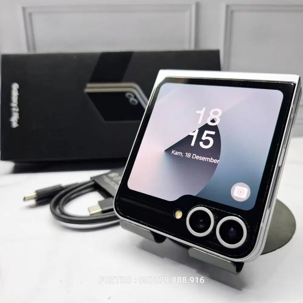 Samsung Galaxy Z Flip 6 12/256GB Silver Resmi SEIN Like New Fullset