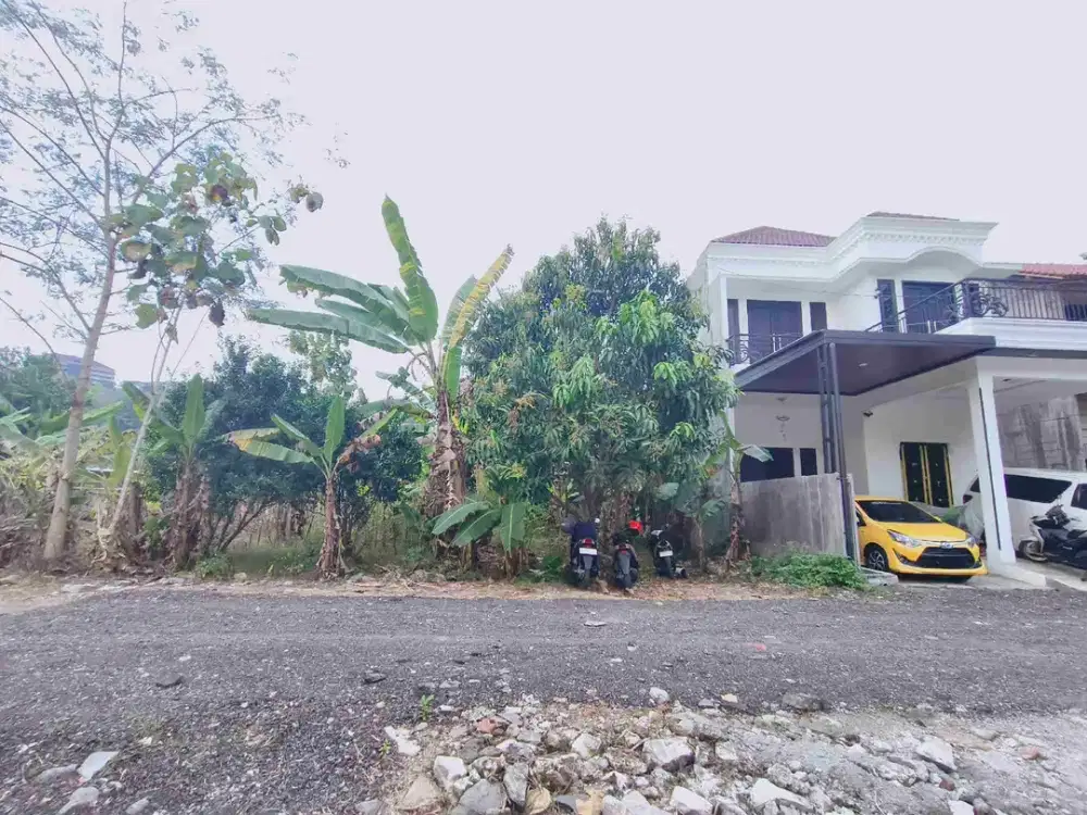 Tanah Tinjumoyo pawiyatan luhur semarang