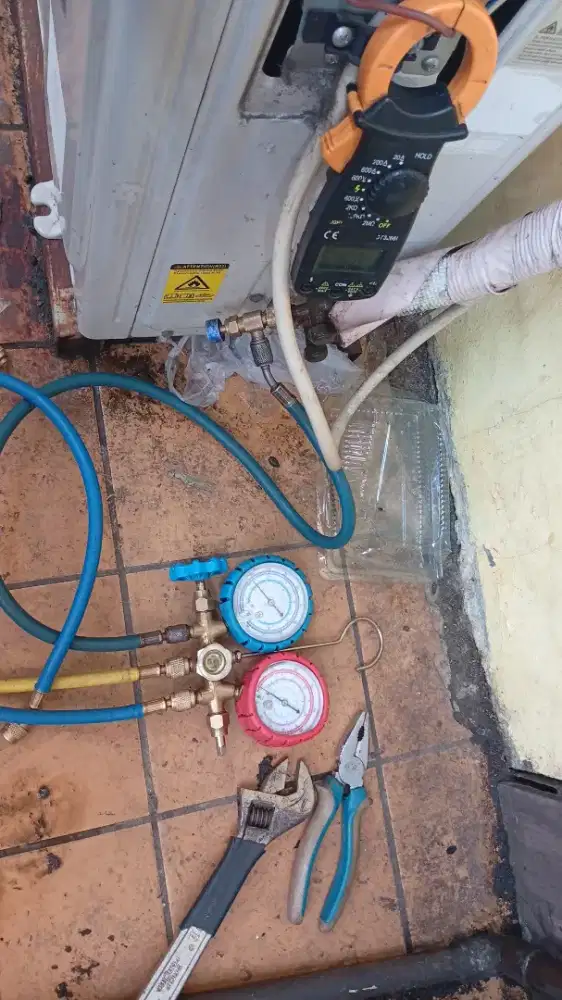 Jasa instalasi AC, perbaikan, penambahan freon,bongkar pasang,cuci dll