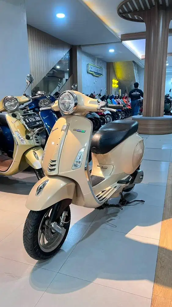 FOR SALE PIAGGIO VESPA PRIMAVERA 150 IGET ABS FACELIFT 2019 BEIGE