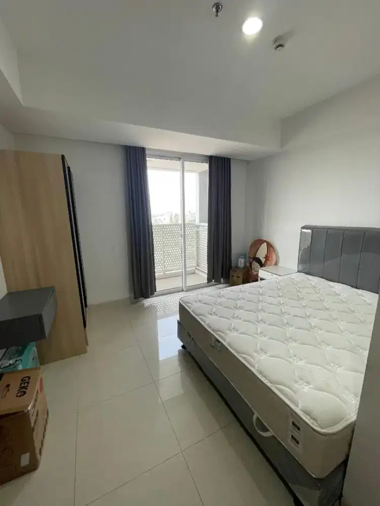 DISEWAKAN PER TAHUN! APARTEMEN STUDIO WEST VISTA! LOKASI STRATEGIS!