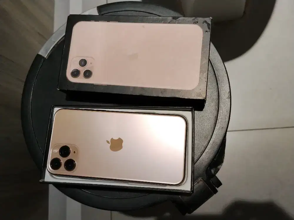 Iphone 11 pro 256gb ada juga gold baru