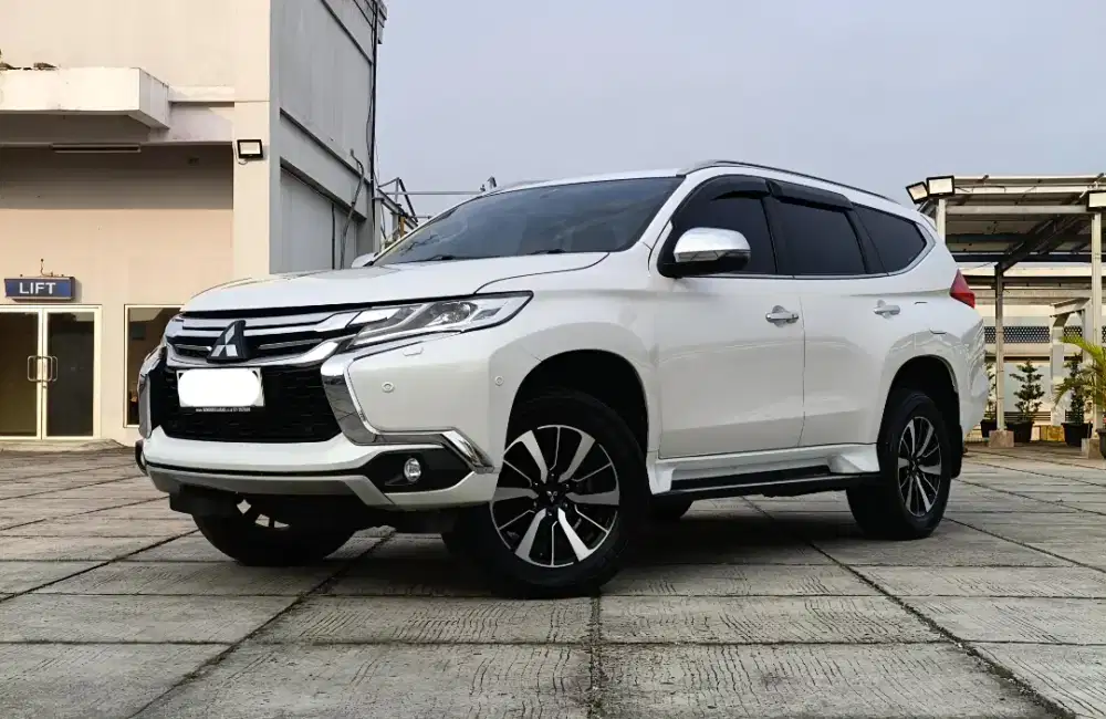 Pajero Sport Ultimate 2x4 AT 2017