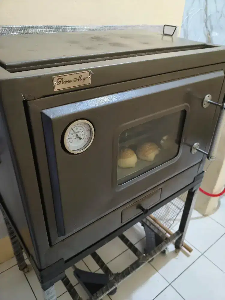 Oven bima kondisi sangat bagus