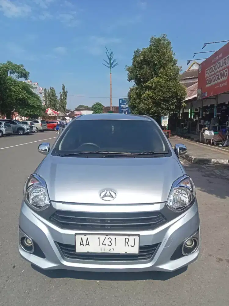 Daihatsu Ayla 1.0 D/MT