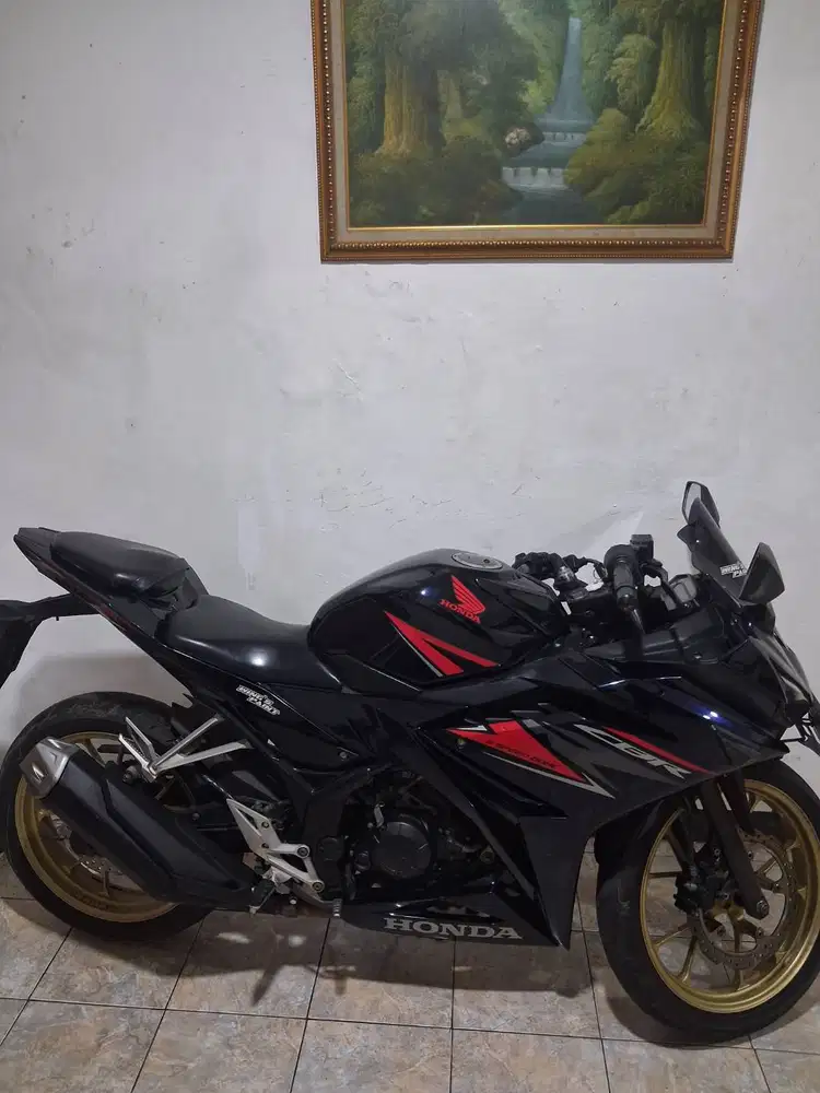 Honda CBR 150R tahun 2020