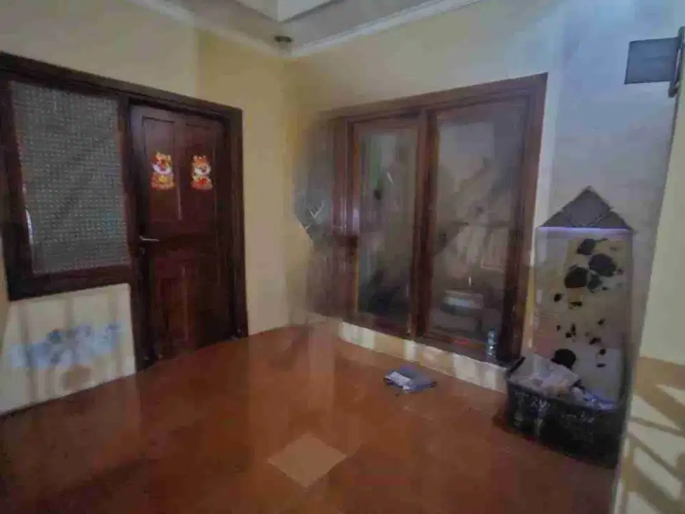 Disewakan Rumah 1 setengah lantai,area Sunter. Jakarta Utara.