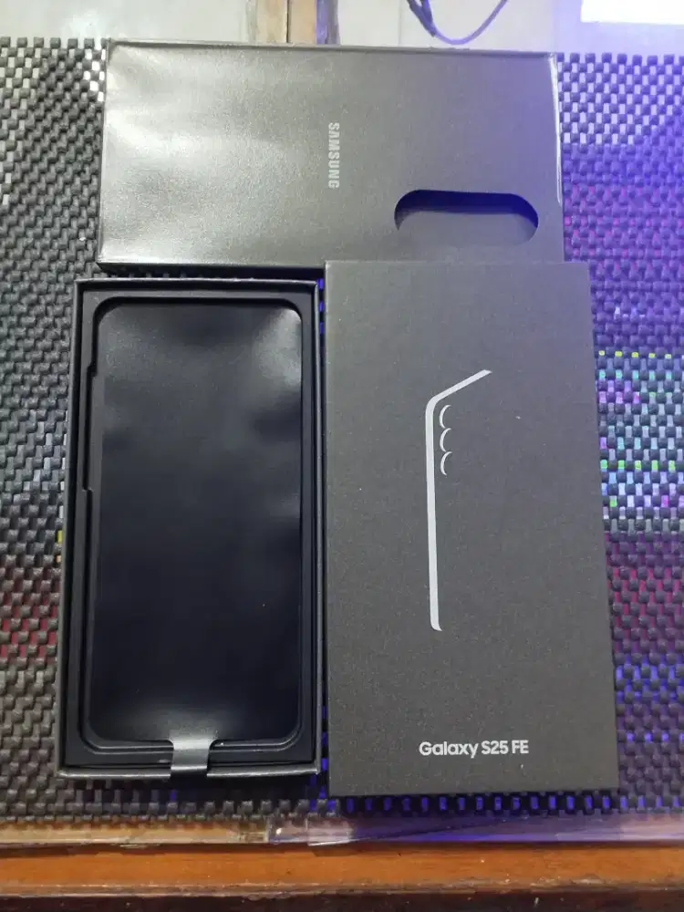Samsung S25 FE Ram 8/256GB.