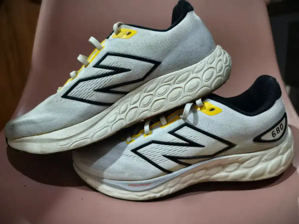 New Balance 680 (43)
