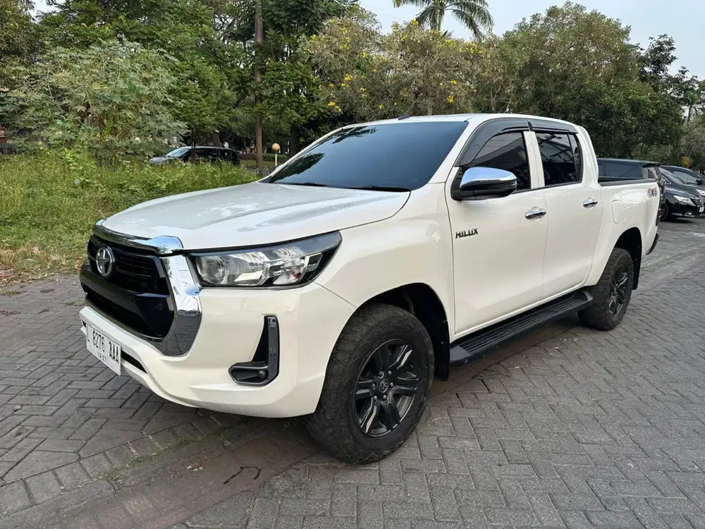Toyota Hilux Double Cabin G 4x4 Manual 2022 Alsi Plat L Sby Istimewa