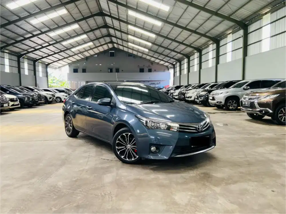 Toyota Corolla Altis V 2016 / 2017 AT Matic, Sangat terawat