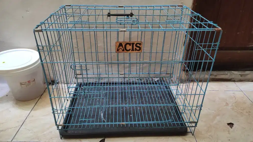 KANDANG MERK ACIS UNTUK ANJING DAN KUCING