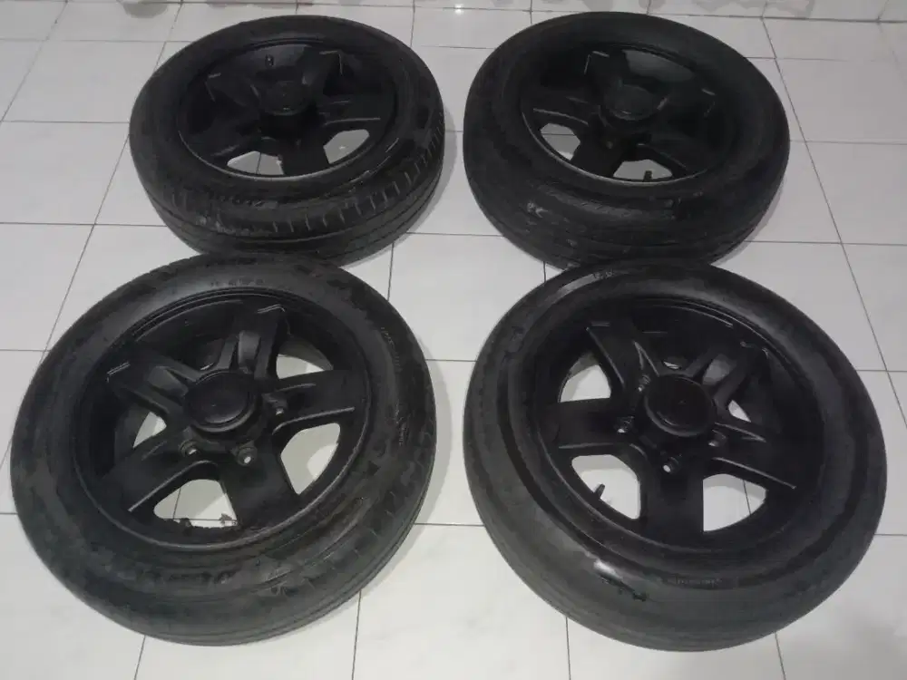 Velg R15 hole 5 jimny
