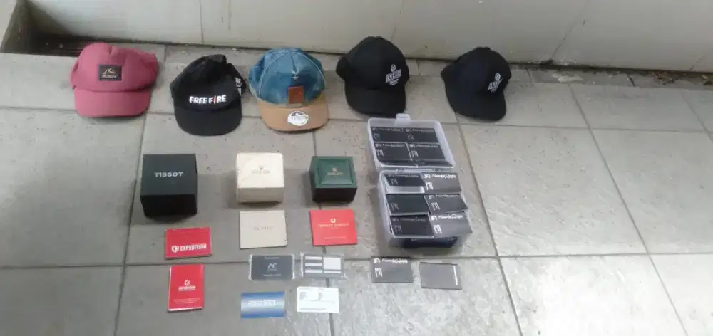 Di jual murah aja yg butuh dan minat wa dan hp yg cepat dia dpt
