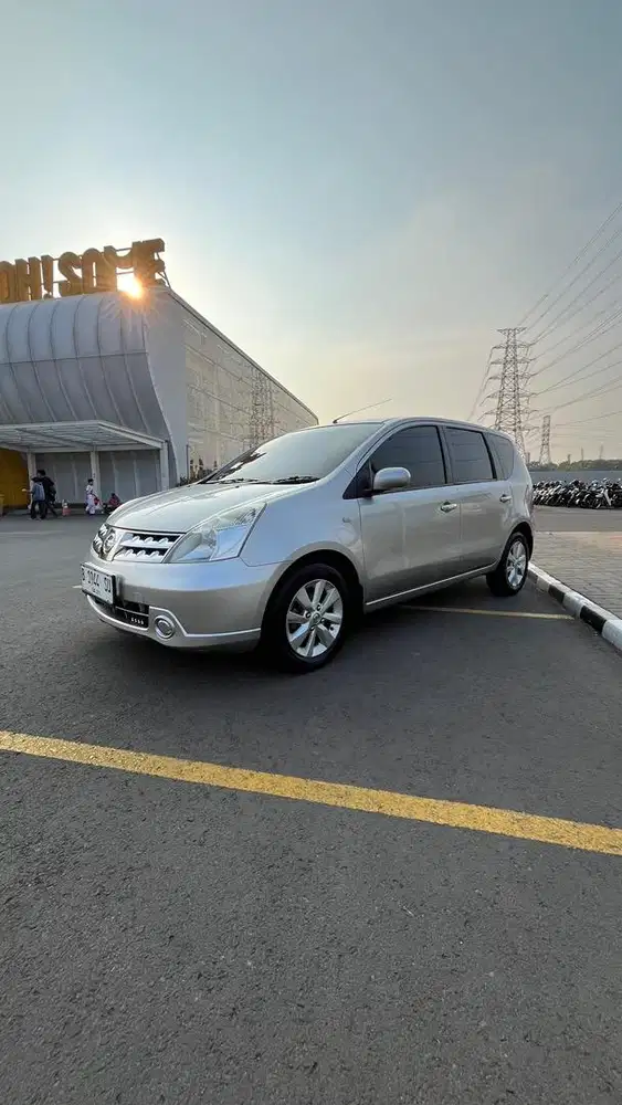 Pajak Hidup Nissan Livina XR 1.5 Matic 2 Seat Tahun 2008