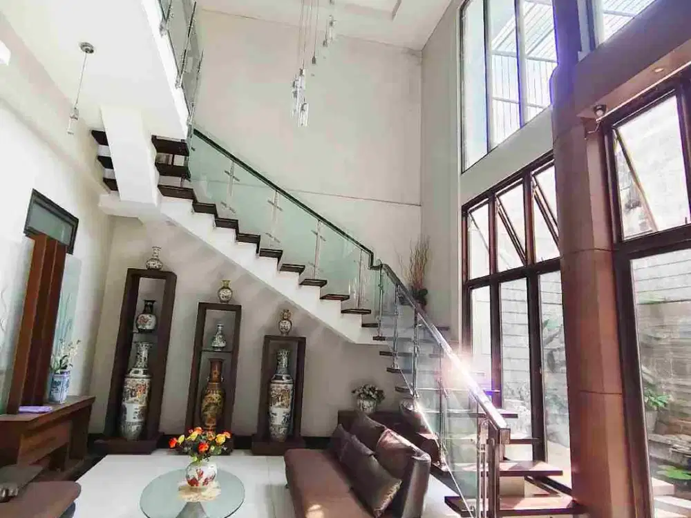 jual  cepat rumah mewah plumpang jakarta utara 14 x 25 minat? 6M nego