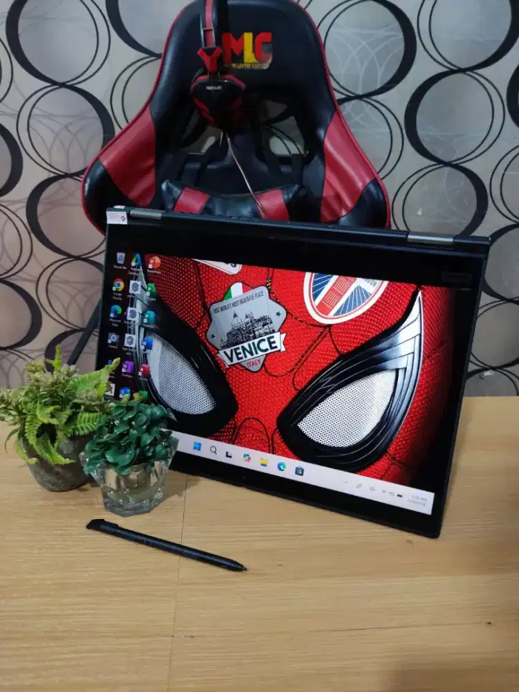 Laptop Slim Mulus Lenovo Thinkpad Yoga X390 Touchscreen Flip + PEN