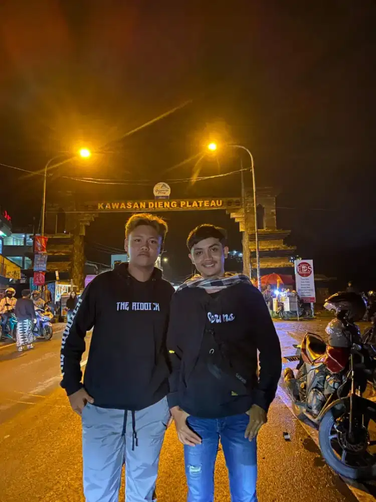 Cari kerjaan apa aja