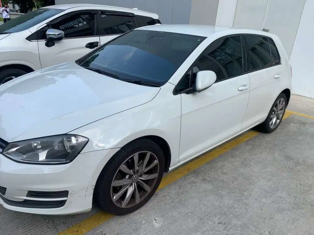 Volkswagen Golf 2013 Bensin