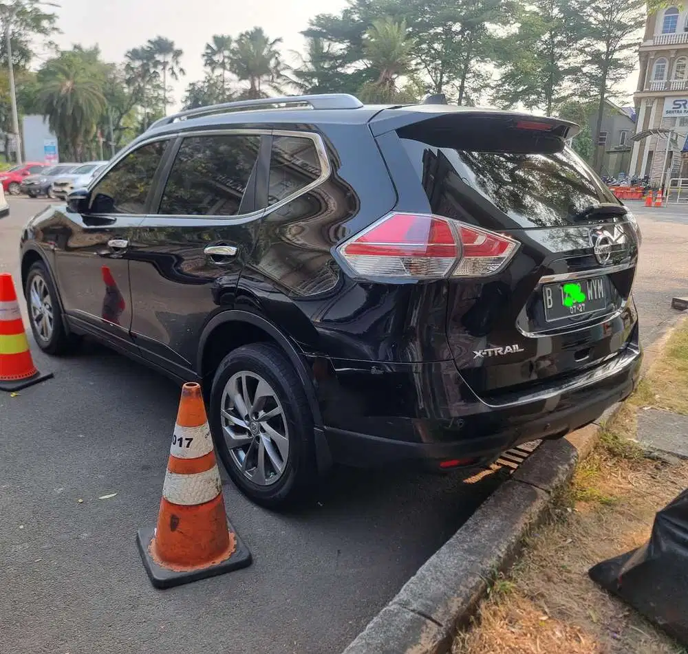 Nissan X-Trail 2015 Bensin