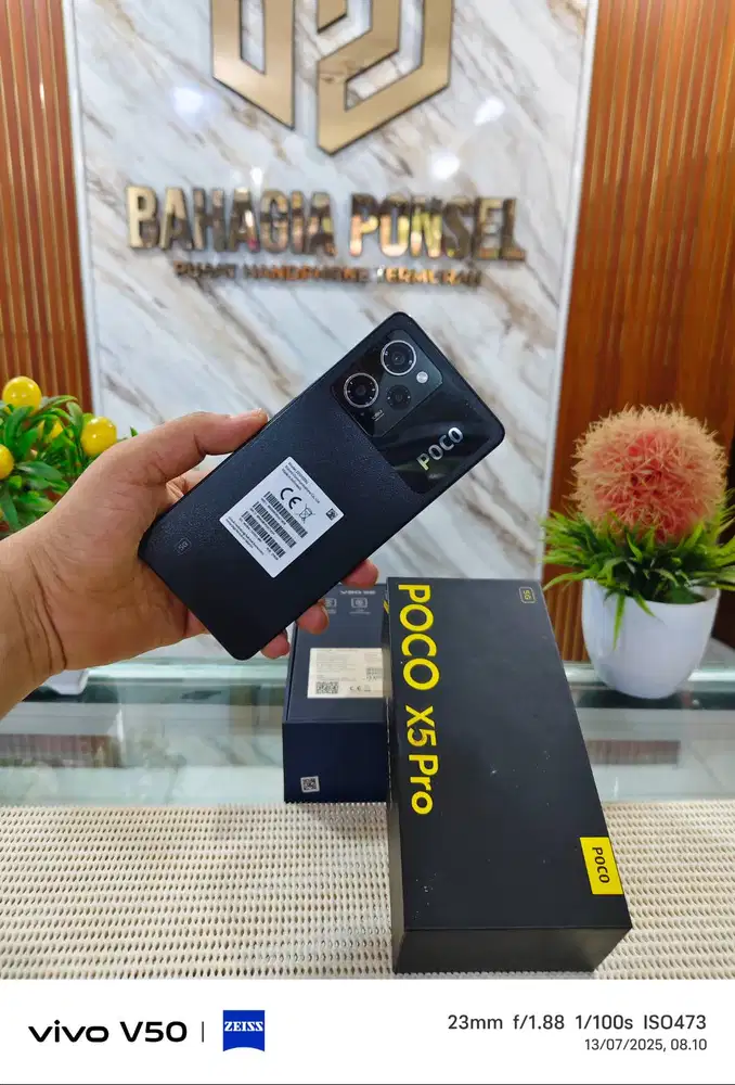 Poco X5 Pro 5G Ram 8+8Gb/ 256Gb Fullset Mulus Original 100% Like New