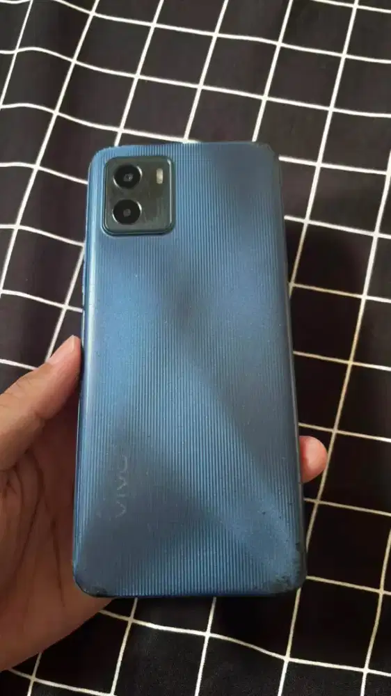 vivo y15s ram 3/64