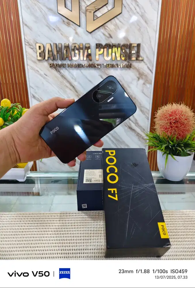 Poco F7 5G Ram 12+12Gb/ 512Gb Fullset Original100% Like New Bergaransi