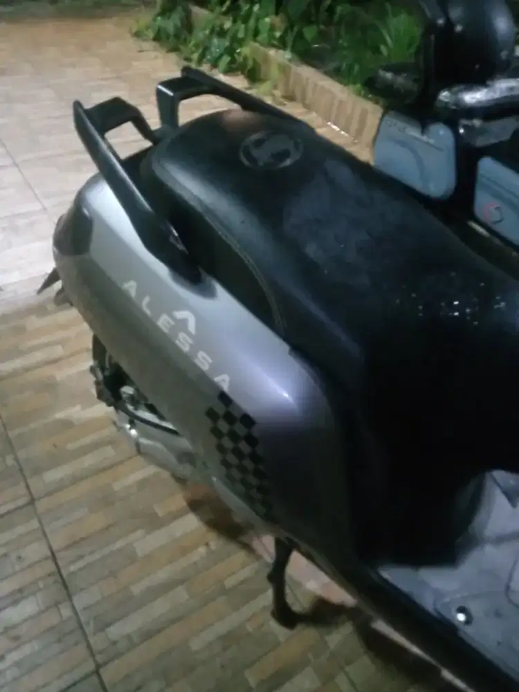 Alessa ex 3000 warna Abu tahun 2025