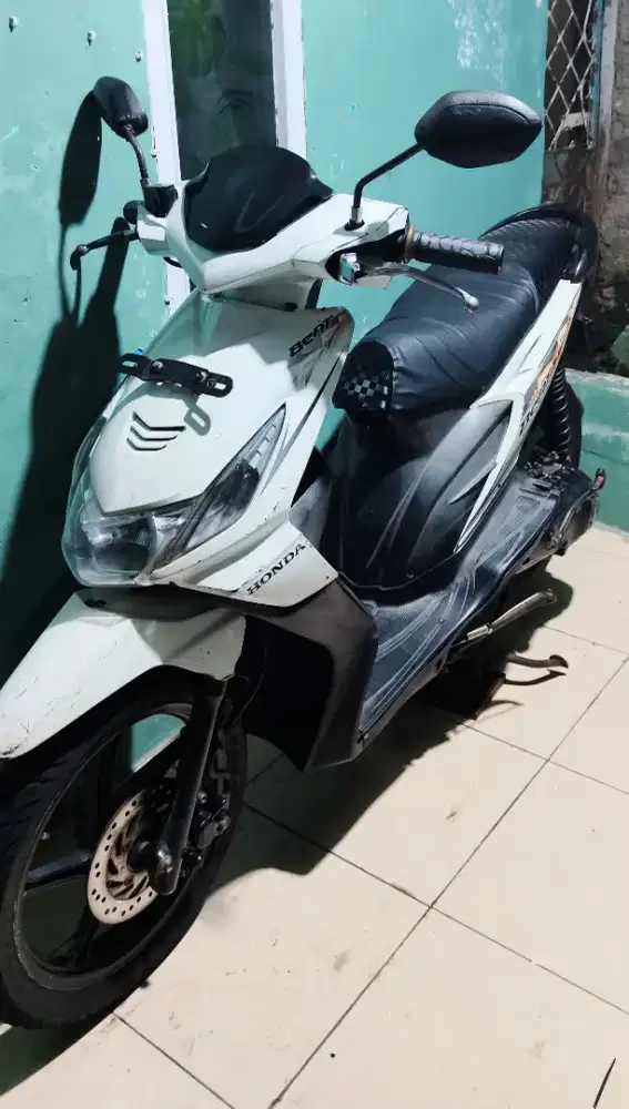Honda Beat Karbu Akhir THN 2012 Jual Cepat Murah