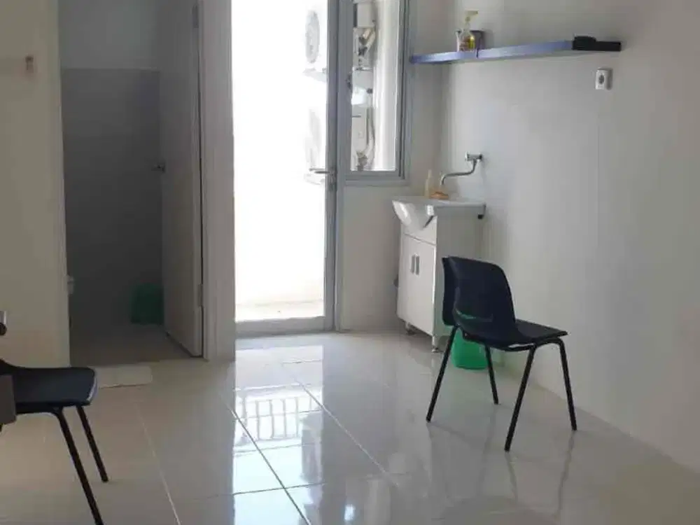Butuh Laku 2BR Educity Kosongan Harga Langka Invest Dkt ITS,UWM,Pakuwon City Mall