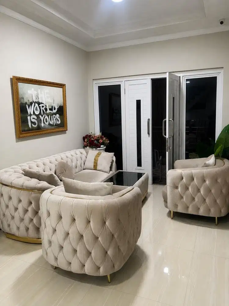 Set Sofa Chesterfield 3-1-1 (3 seater + 2 kursi)