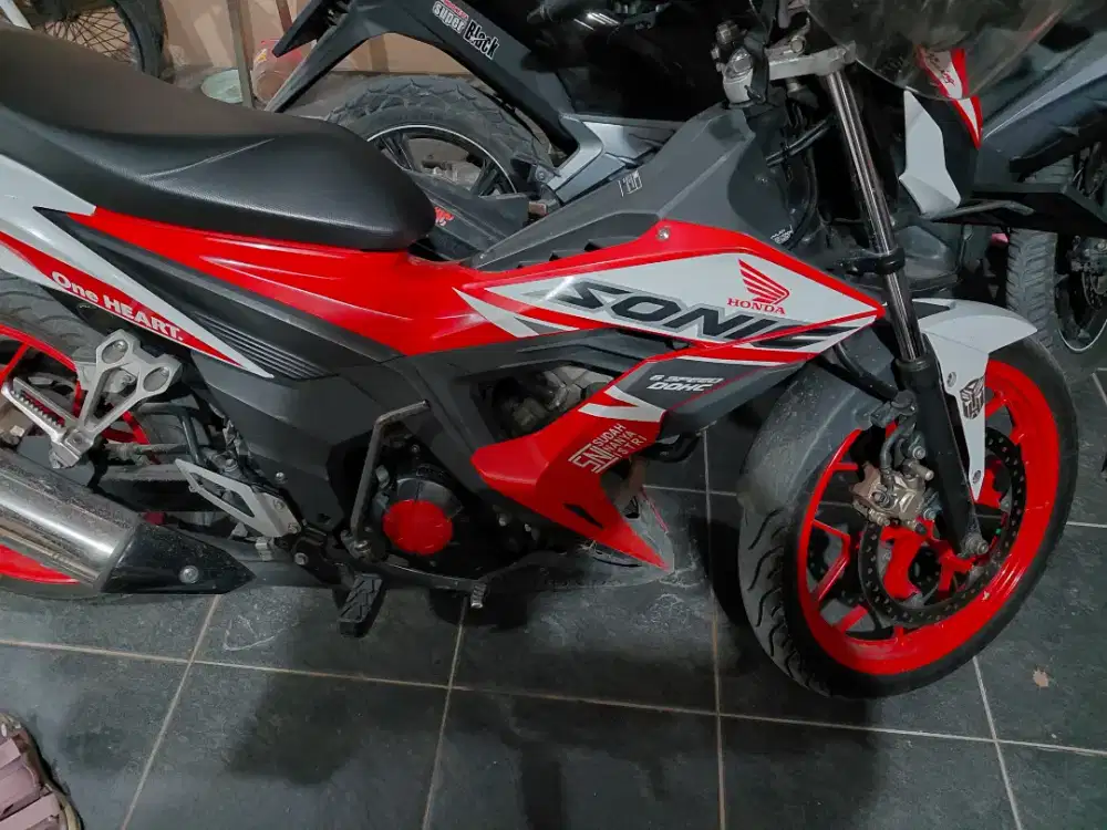 Jual Cepat! Honda Sonic 150R, Mesin Halus, Standar Pabrik, Siap Pakai