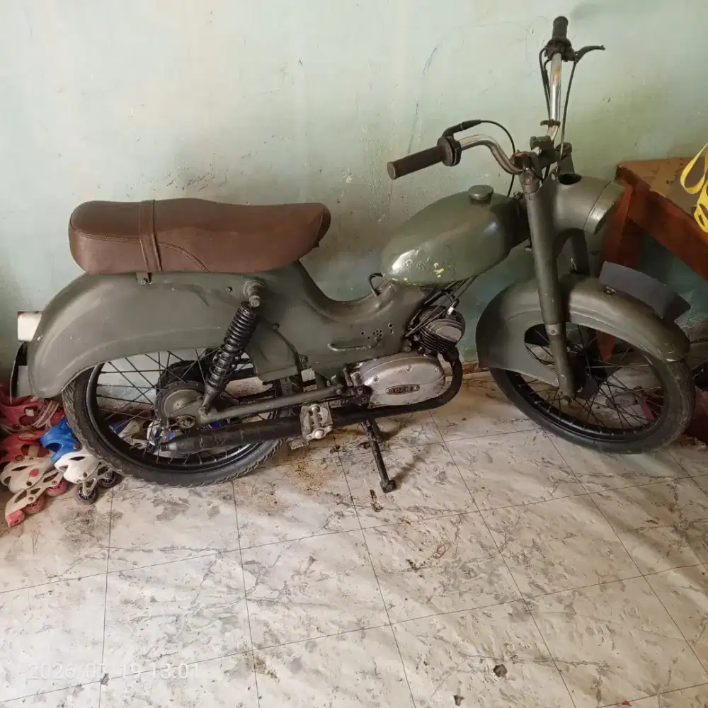 Motor antik sepeda motor bisa dayung