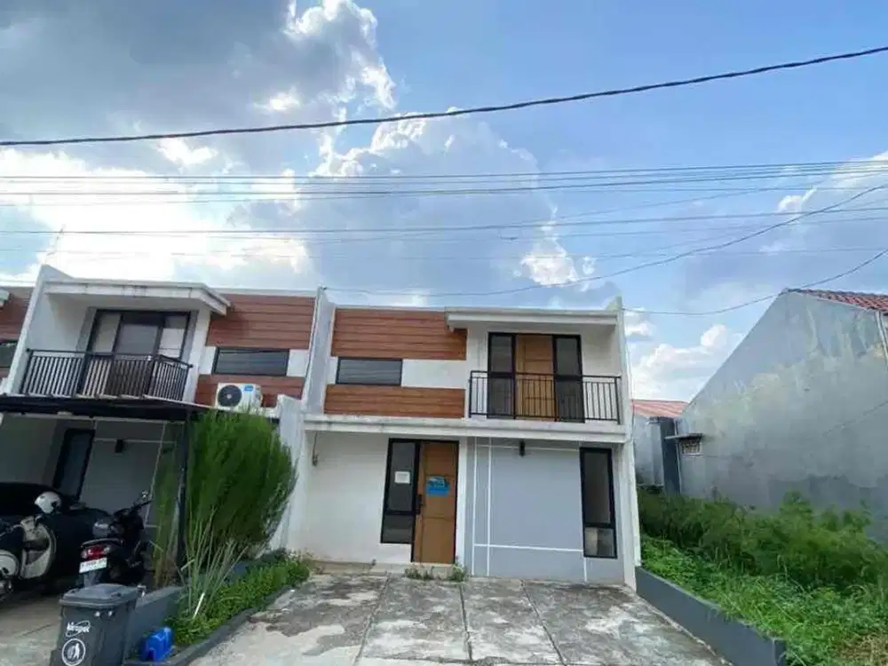 Rumah 2 lantai strategis dekat stasiun Depok lama
