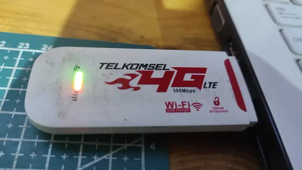 WIFI DONGLE 4G LTE  UNLOCK ALL OPRATOR