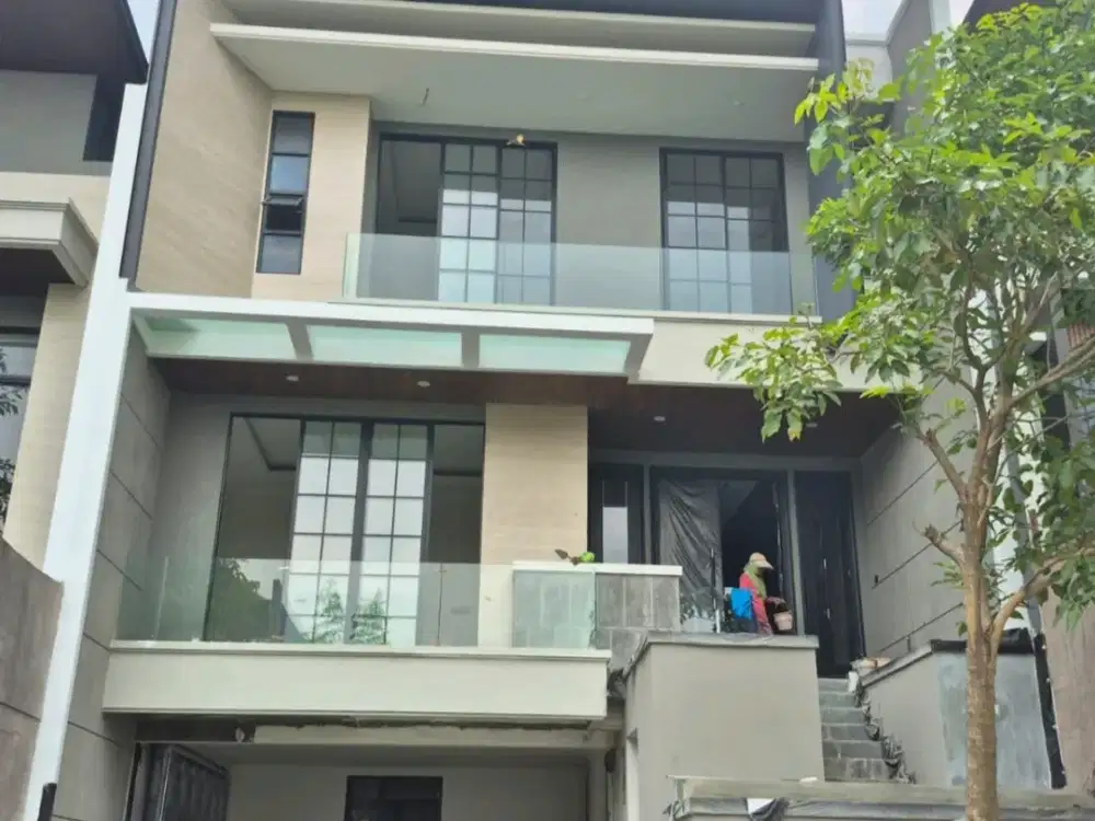Jual Rmh di Golf Avenue Citraland Surabaya Barat