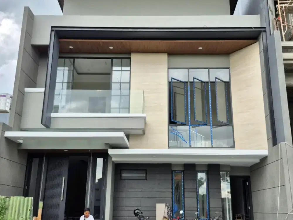 Jual Rmh di Woodland Citraland Utama Surabaya Barat